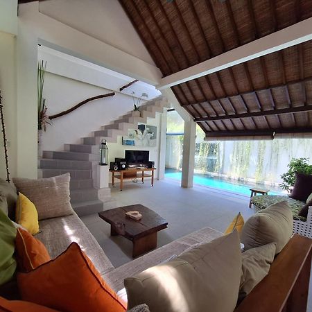 Villa Beji Seminyak Exteriör bild